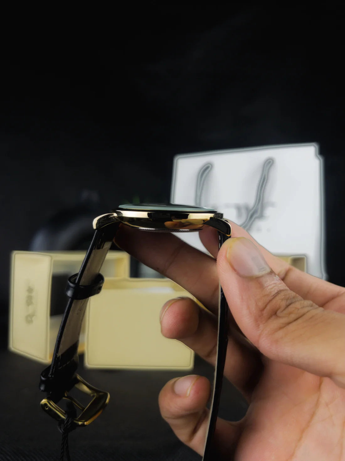 KWC K-1001 | BLACK DIAL SILVER CASE